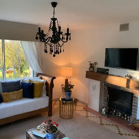 別荘 Beautiful 2-bed Manor House In *
