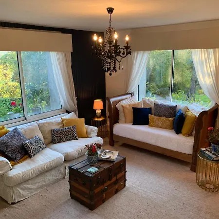Beautiful 2-bed Manor House In Mauprévoir